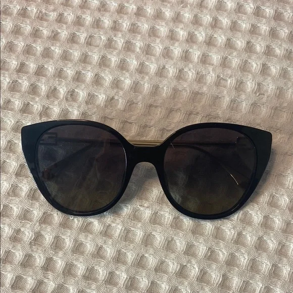 Fendi Chic Black Cat-Eye Sunglasses - Picture 1 of 4